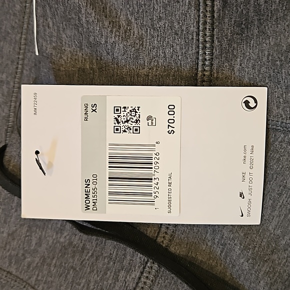 Nike Tight Fit Full Length Leggings - Picture 2 of 6